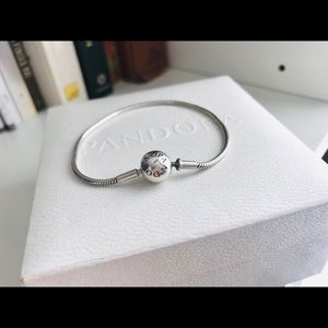Pandora Me/Essence Bracelet